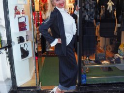 Kunst trifft Mode Modenschau 18.09.2025